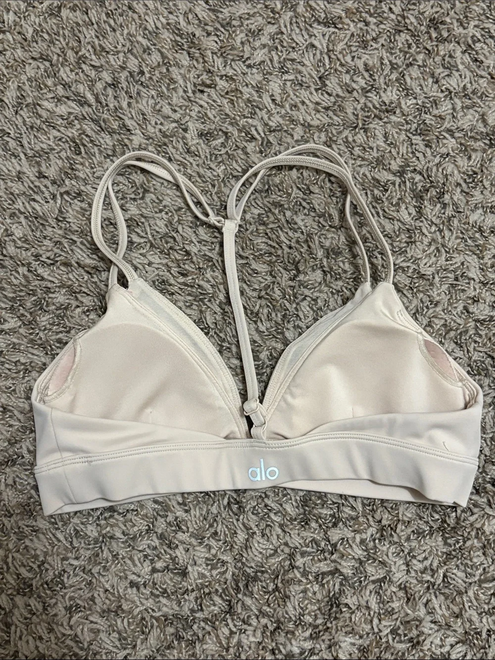ALO Yoga Macadamia color (Nude) Airlift NWT Layer Up Sports Bra Racerback Sz XS